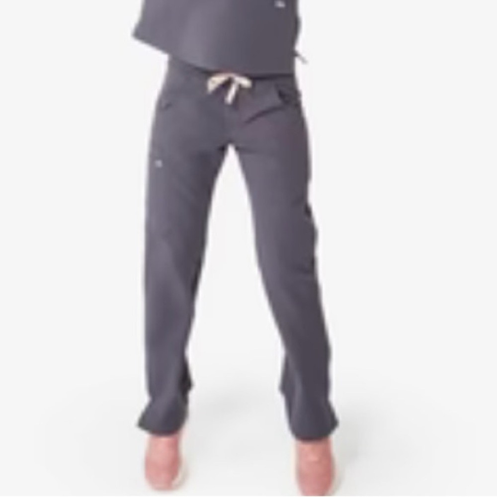 Figs Kade cargo scrub pants in Charcoal